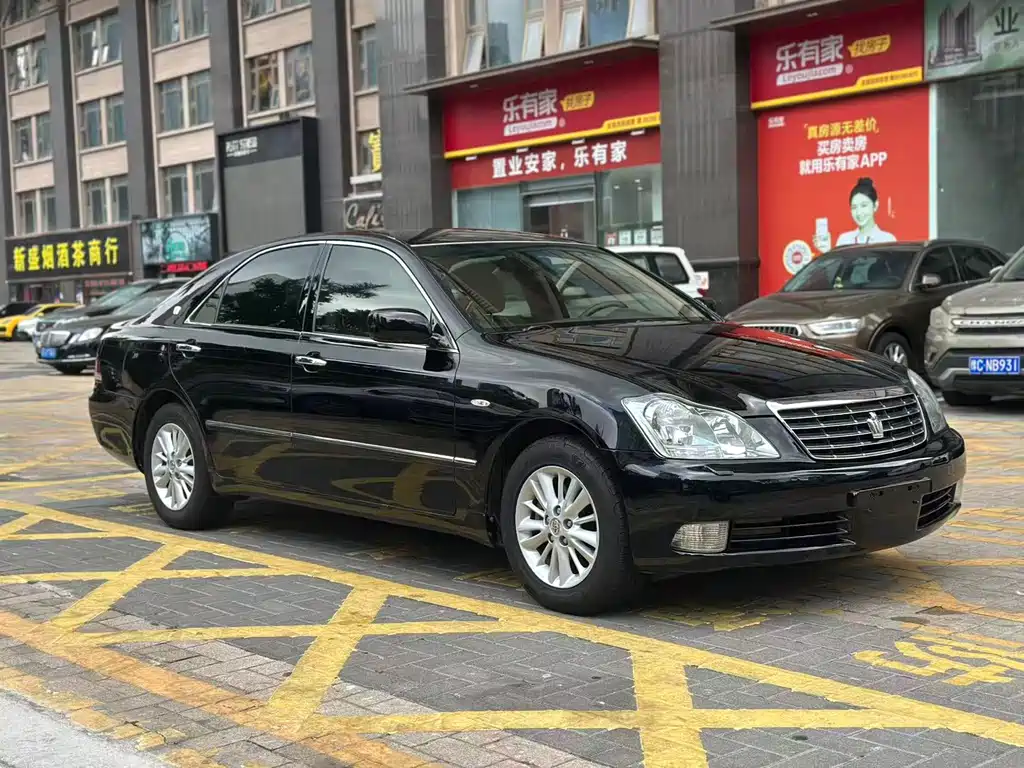 Toyota Crown 2006