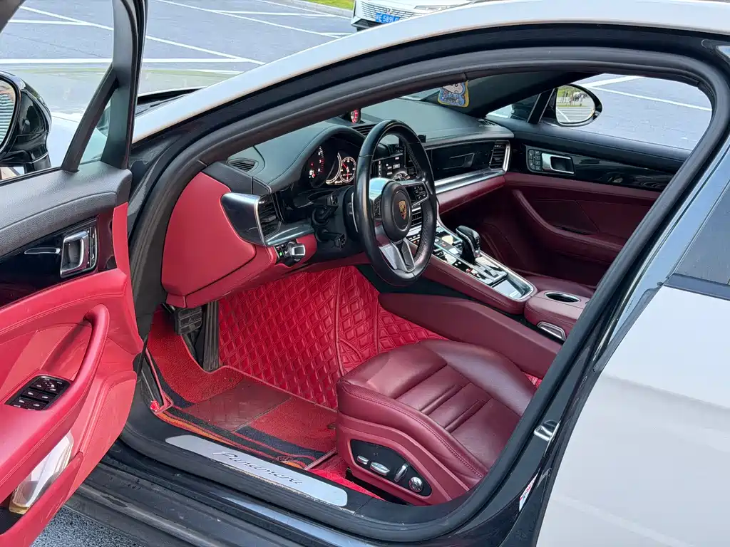 Porsche Panamera — миниатюра 7