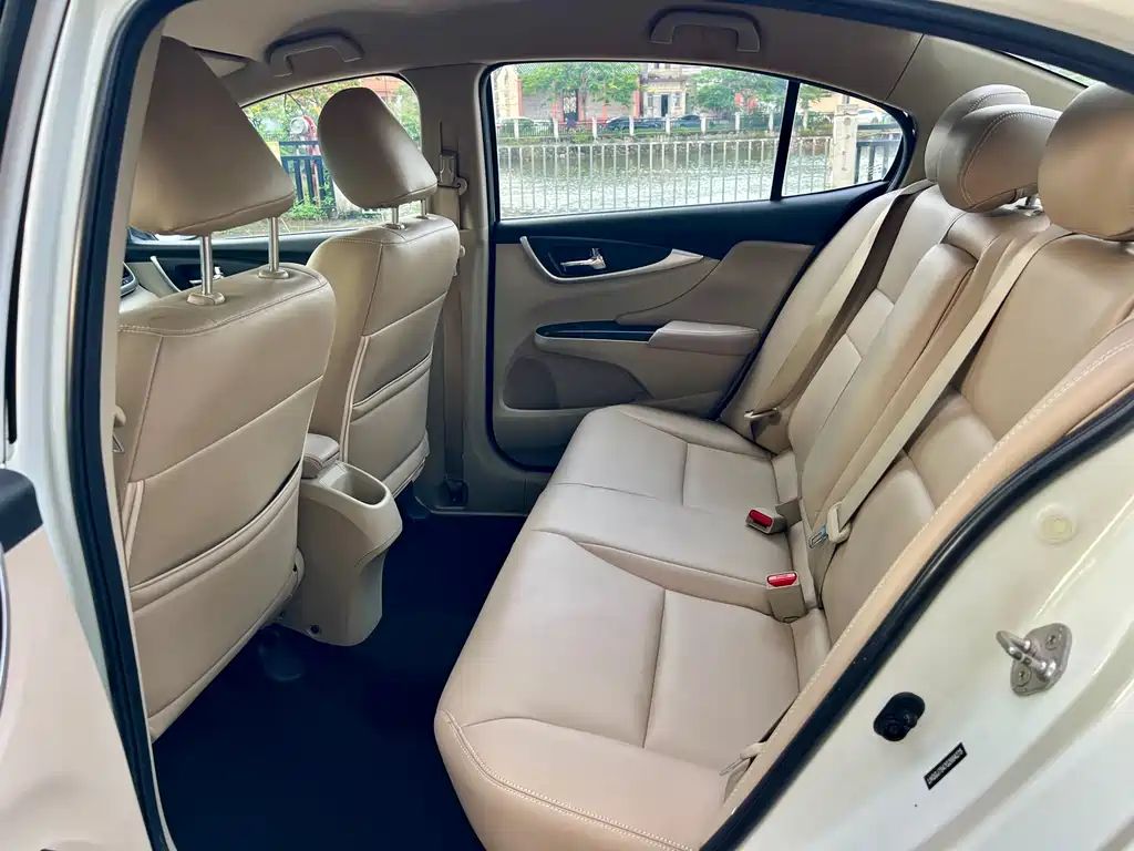 Honda Crider 2016 1.8L MT Comfort