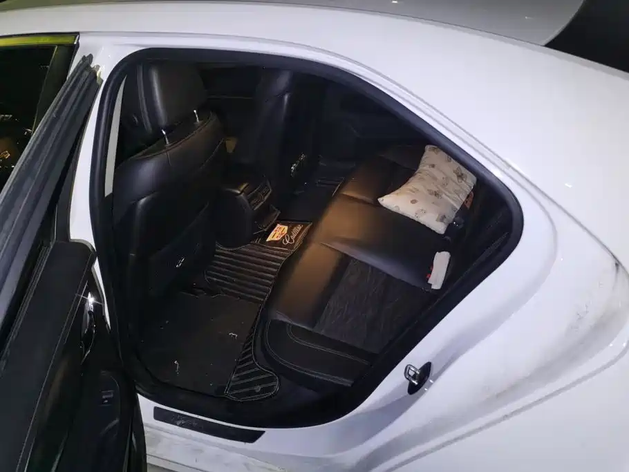 Cadillac ATS-L — миниатюра 11