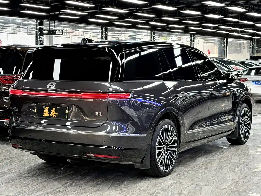 NIO ES8 2026 мест Executive