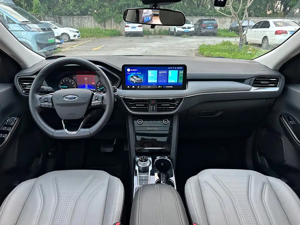 Ford Escape — миниатюра 10