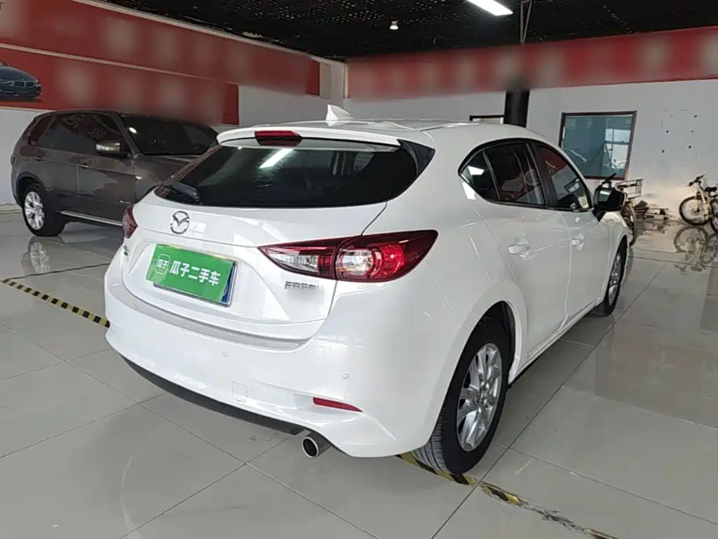 Mazda 3 Axela — миниатюра 7