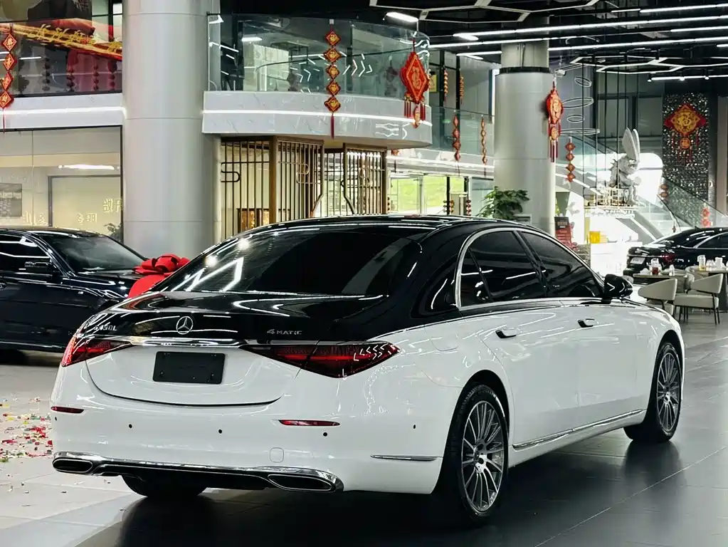 Mercedes-Benz S-Class — миниатюра 9