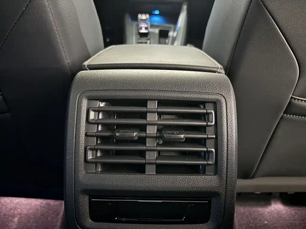 Volkswagen Golf — миниатюра 17