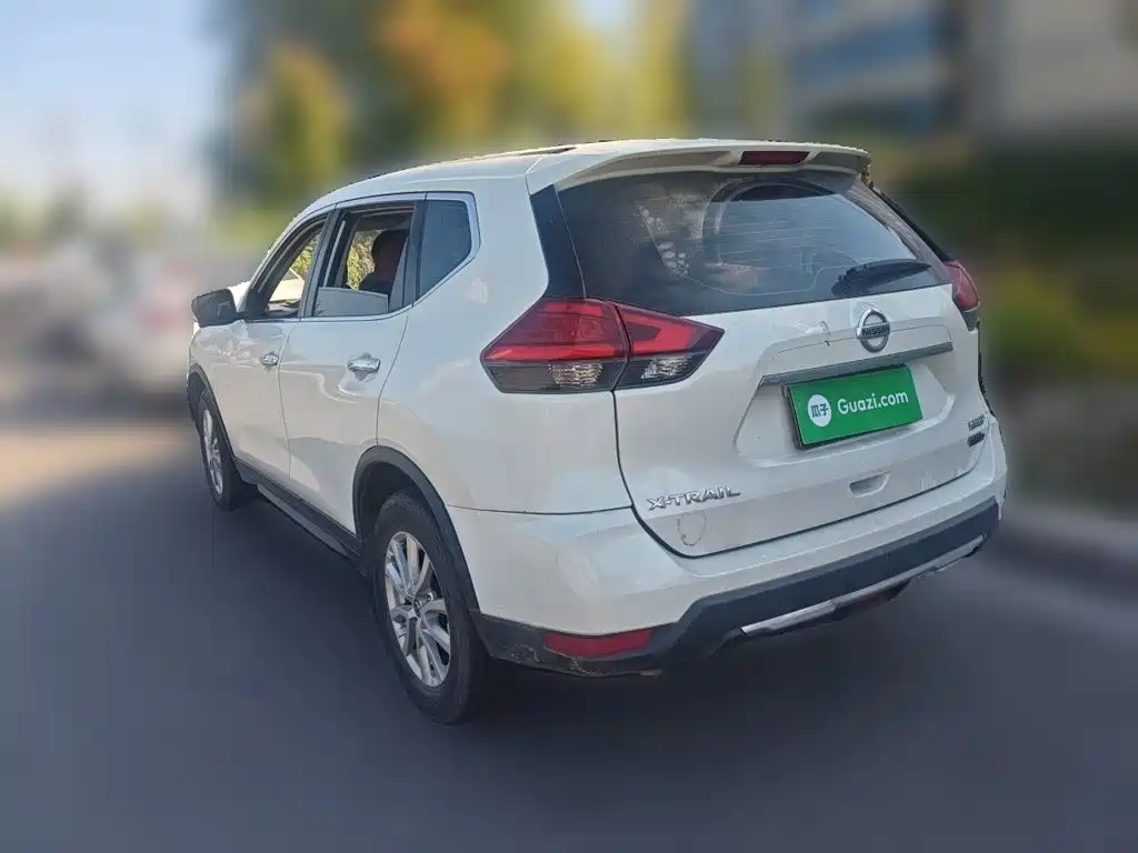 Nissan X-Trail — миниатюра 25