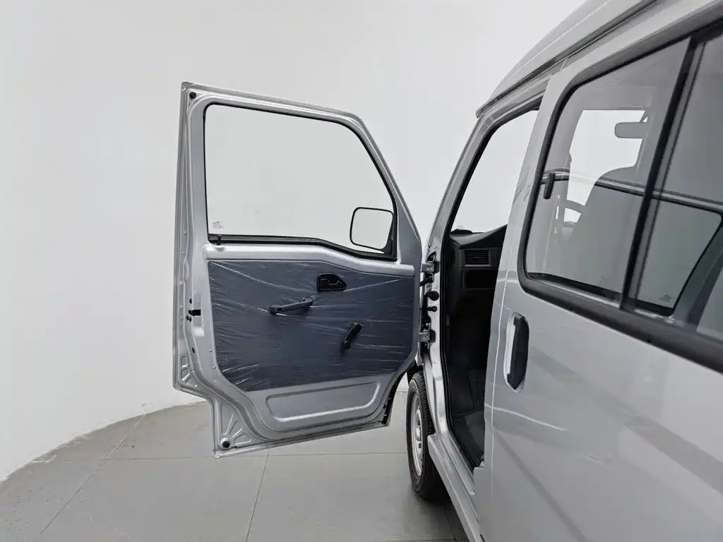 Wuling Zhiguang — миниатюра 8