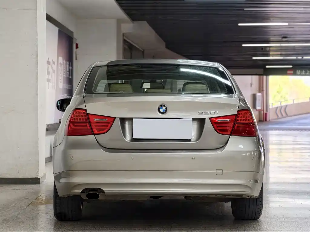 BMW 3 Series — миниатюра 8