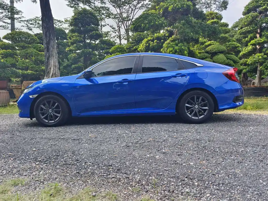 Honda Civic — миниатюра 15