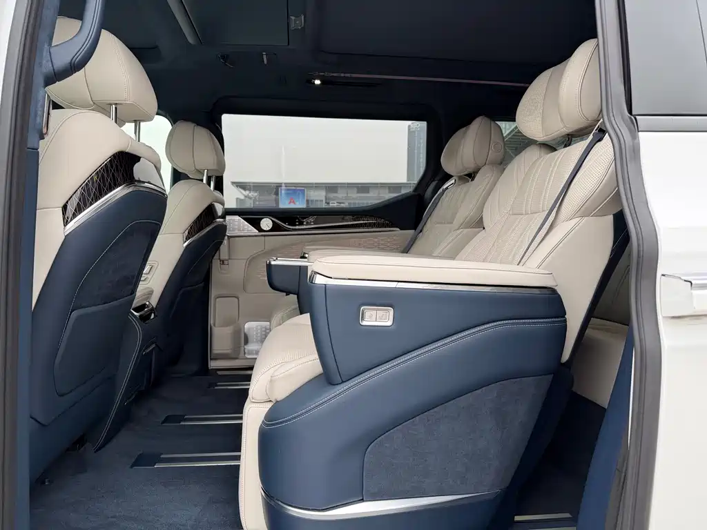 ZEEKR EXTREME KRYPTON 009