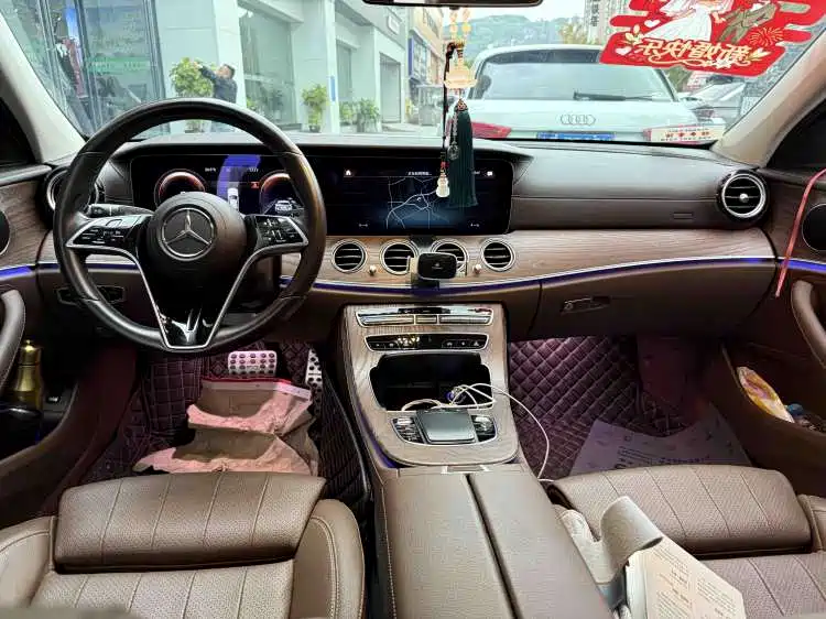 Mercedes-Benz E-Class 2022 — фото 2