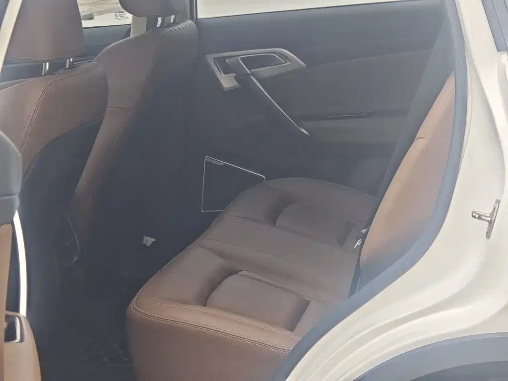 GEELY AUTOMOBILE BOYUE