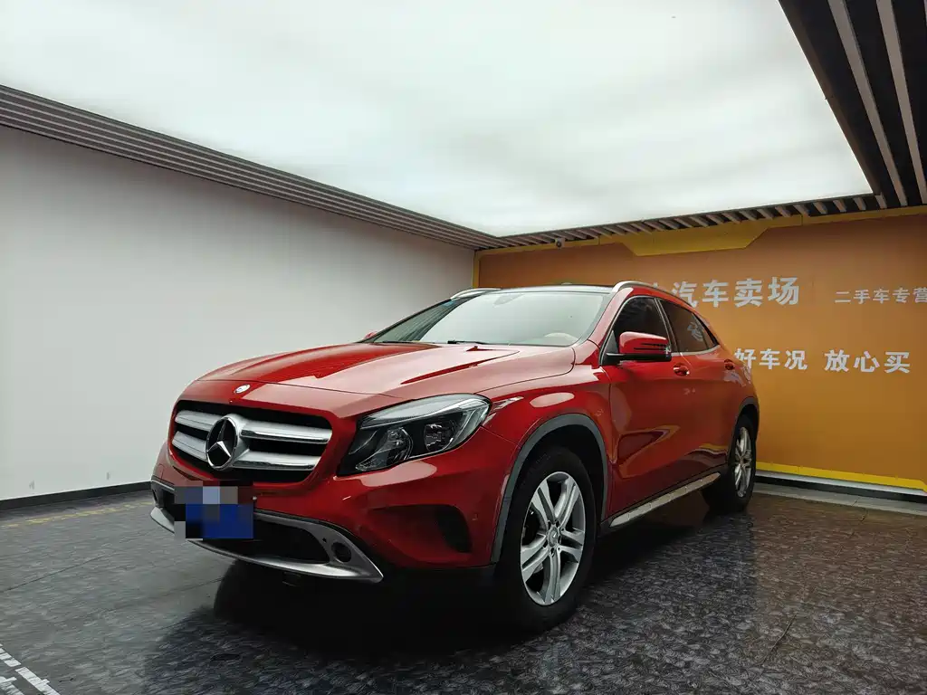 Mercedes-Benz GLA 2016