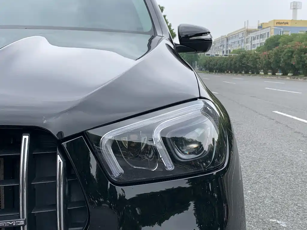 Mercedes-Benz GLE (Import) — миниатюра 13