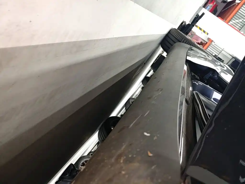 Tesla Model Y — миниатюра 21