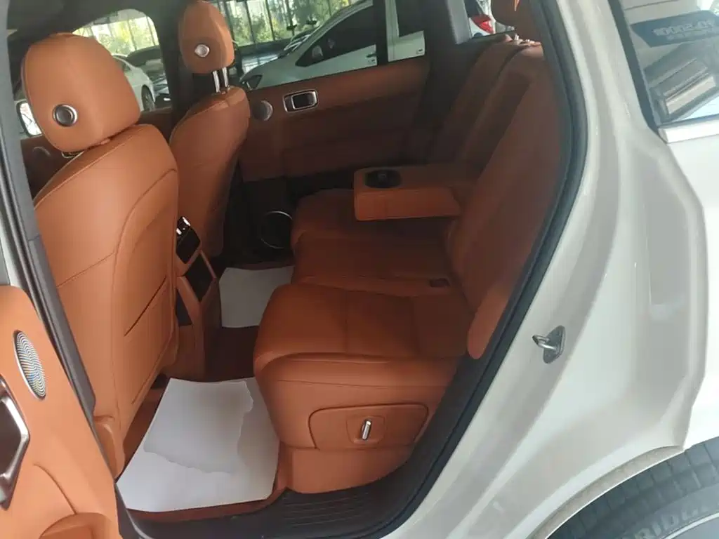Li Auto Li L6 — миниатюра 17