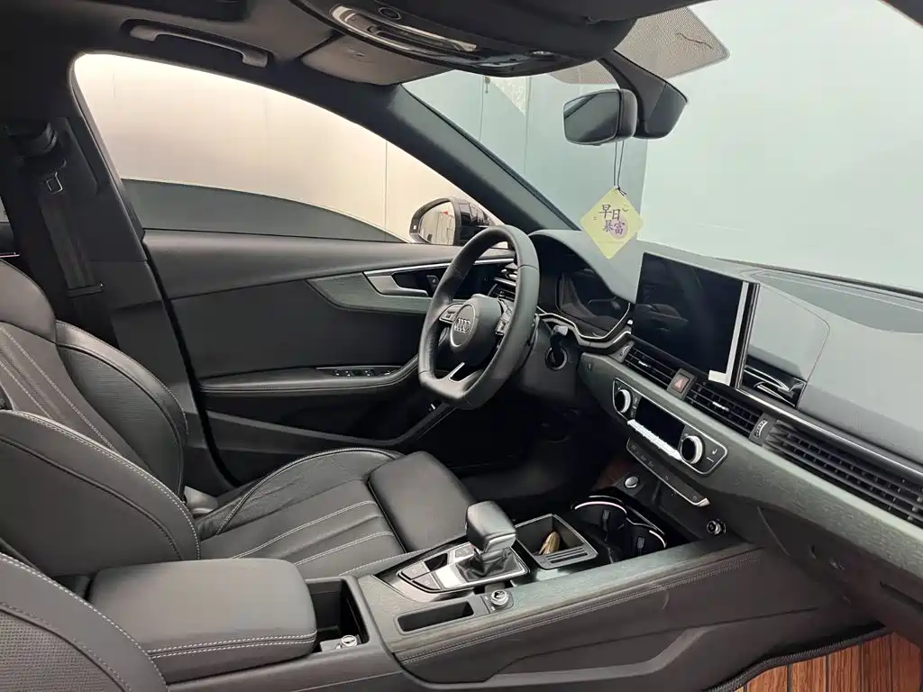 Audi A4L — миниатюра 14