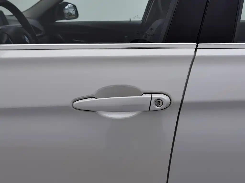 BMW 3 Series — миниатюра 18