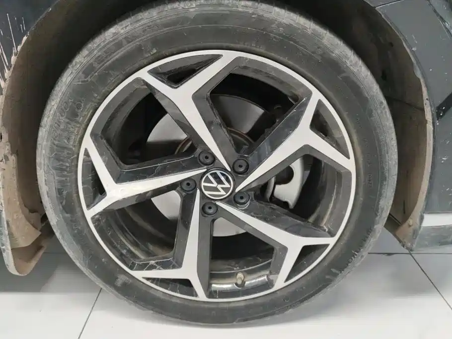 Volkswagen Magotan — миниатюра 6