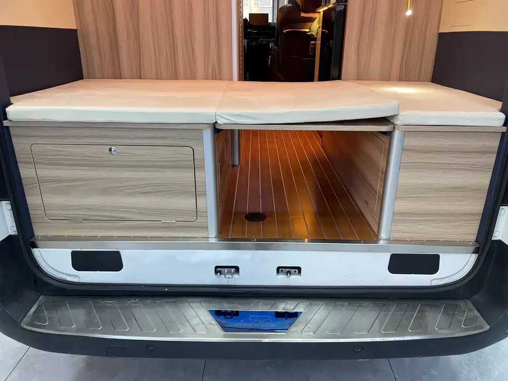 Maxus V90 RV — миниатюра 32