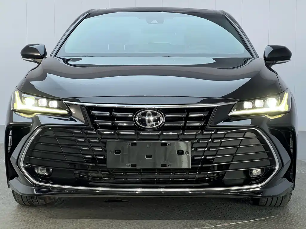 Toyota Avalon — миниатюра 2