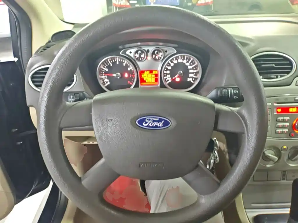Ford Focus — фотографии объявления, Фото 11