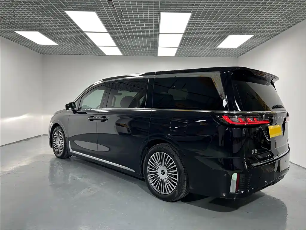 LANTU AUTOMOBILE LANTU DREAMER