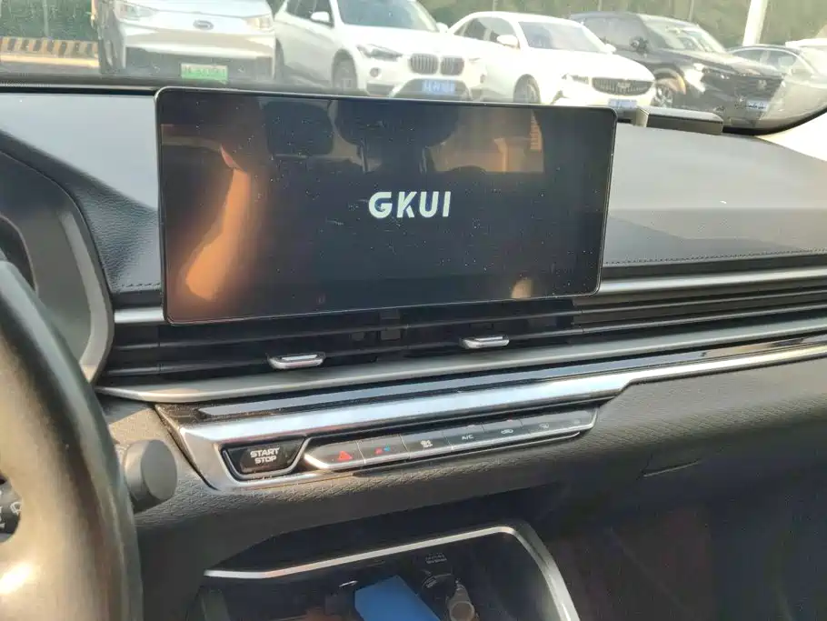 Geely Emgrand — миниатюра 13