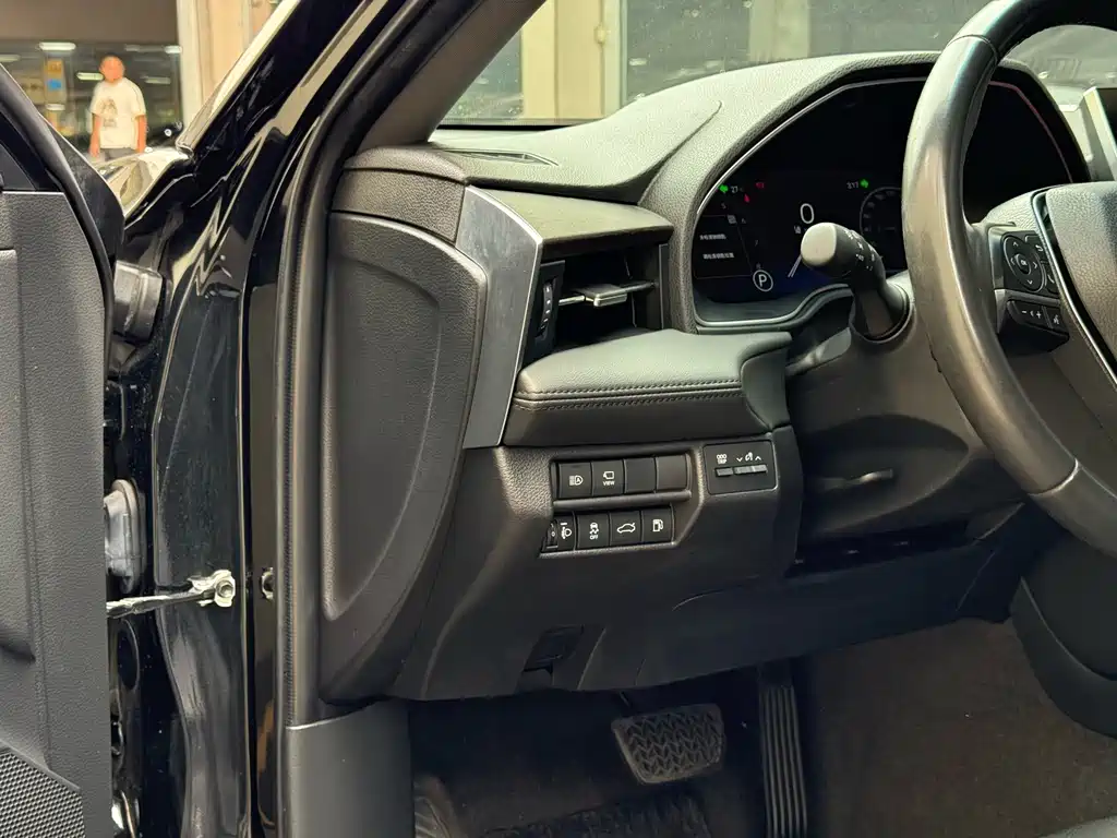 Toyota Avalon — миниатюра 7
