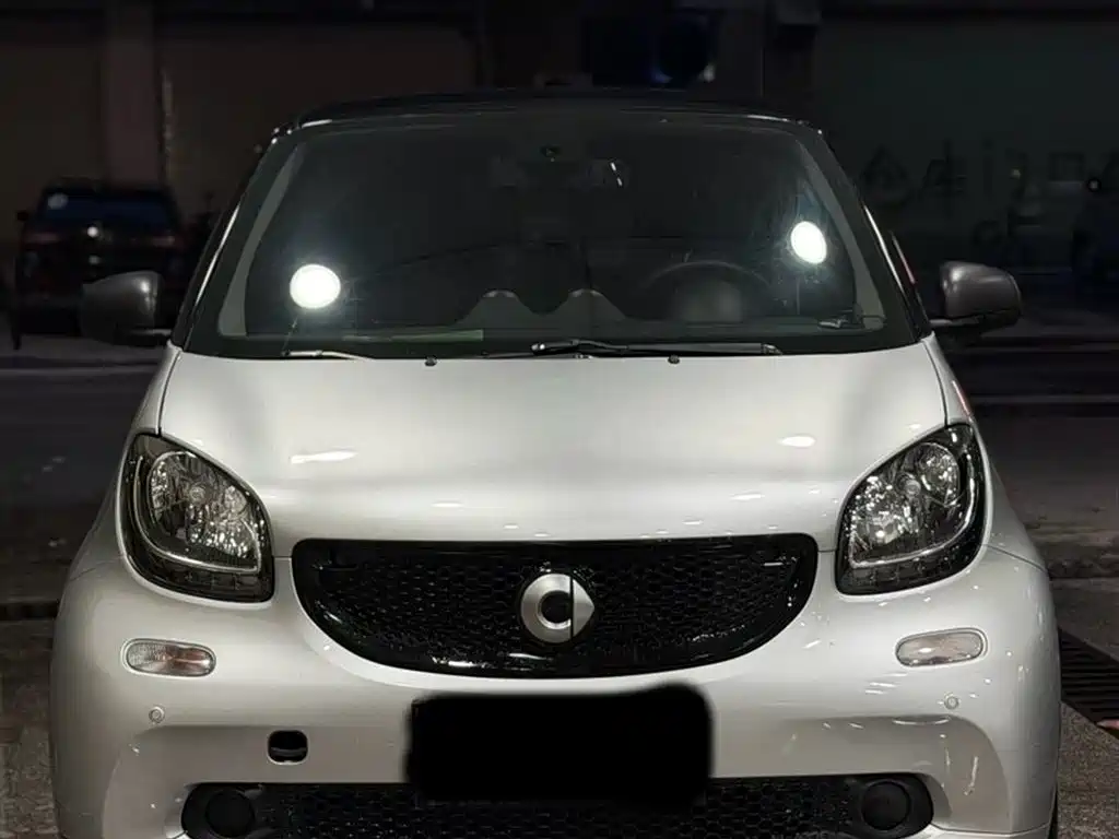 Smart fortwo 2015 1.0L 52