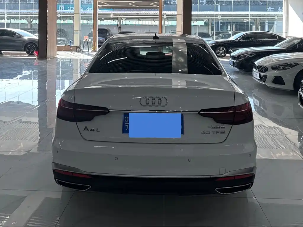 Audi A4L — миниатюра 3
