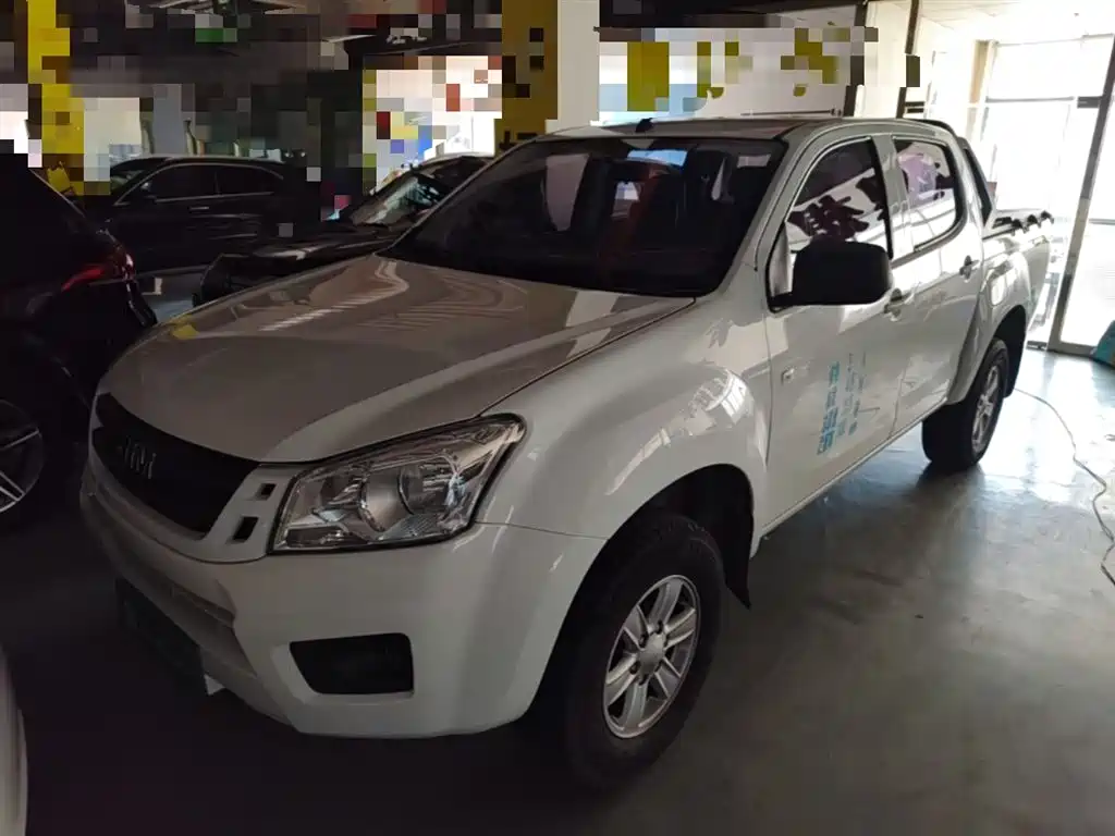 Купить Isuzu RE-MAX 瑞迈