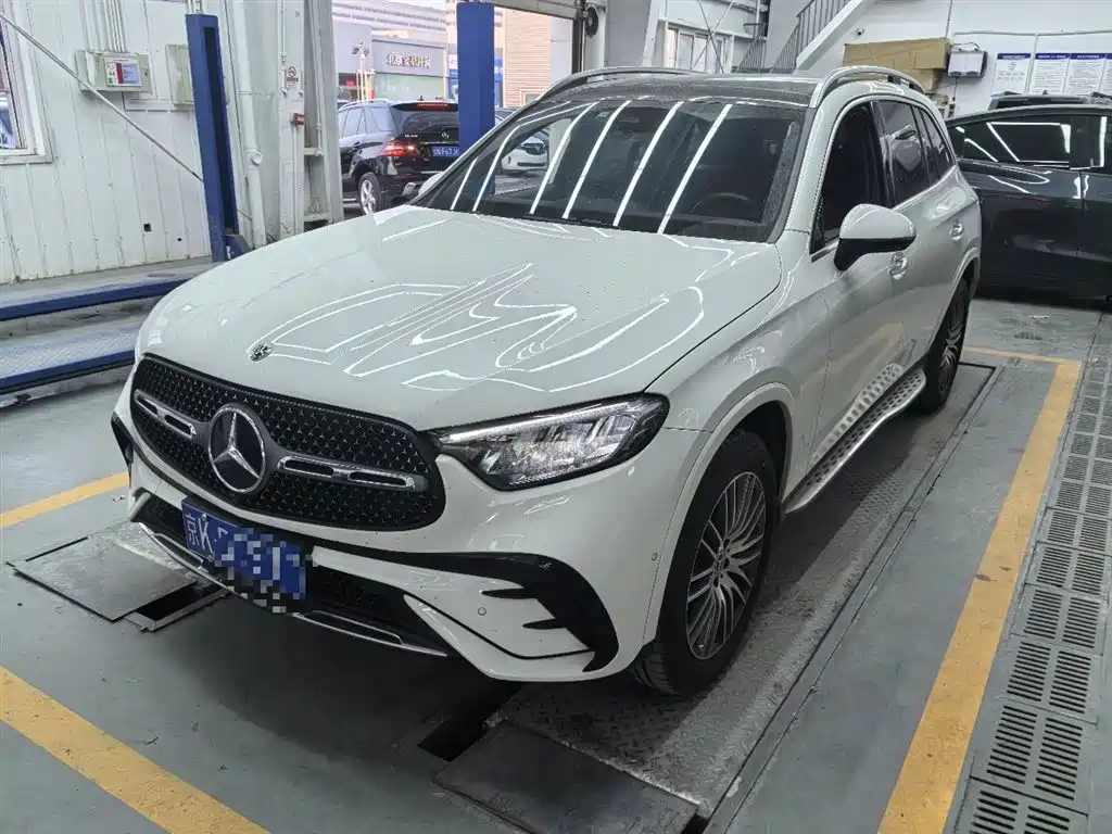 Mercedes-Benz GLC 2024