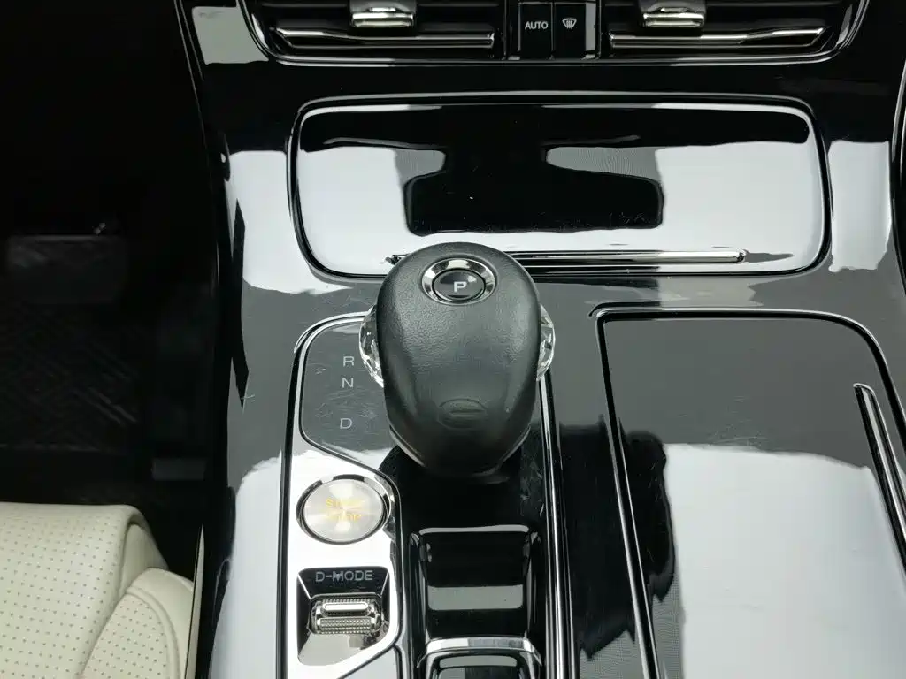GAC Motor Trumpchi M8 — миниатюра 13