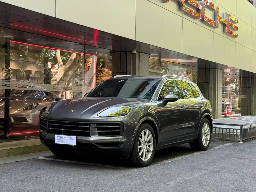 Porsche Cayenne 2024