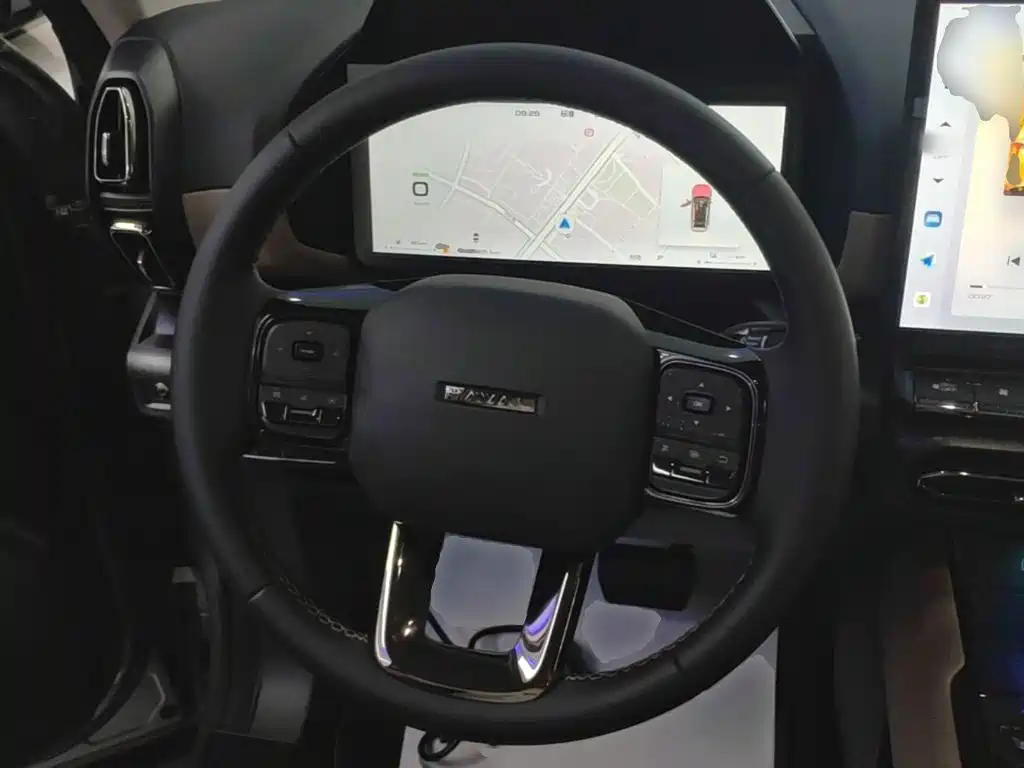 Haval Big Dog PLUS New Energy — миниатюра 11