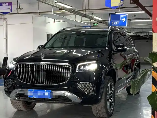 MERCEDES-BENZ GLS