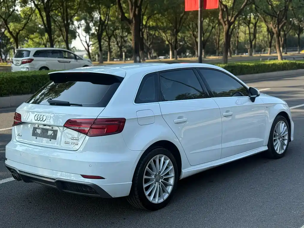 Audi A3 — миниатюра 9
