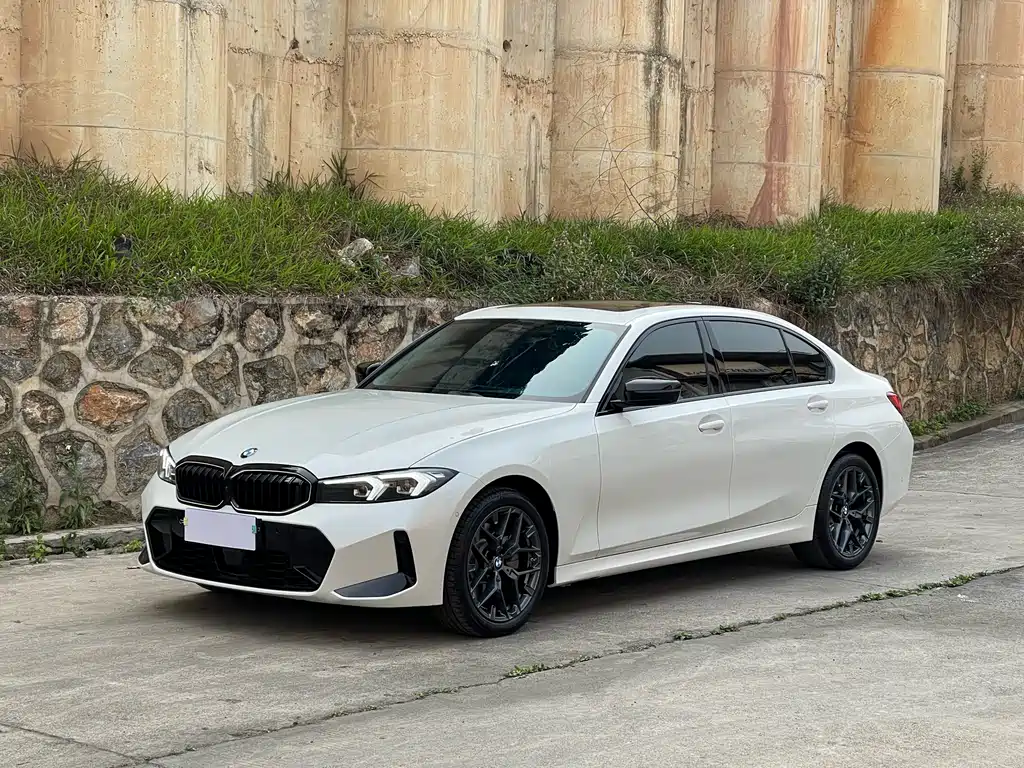 BMW 3 Series 2025