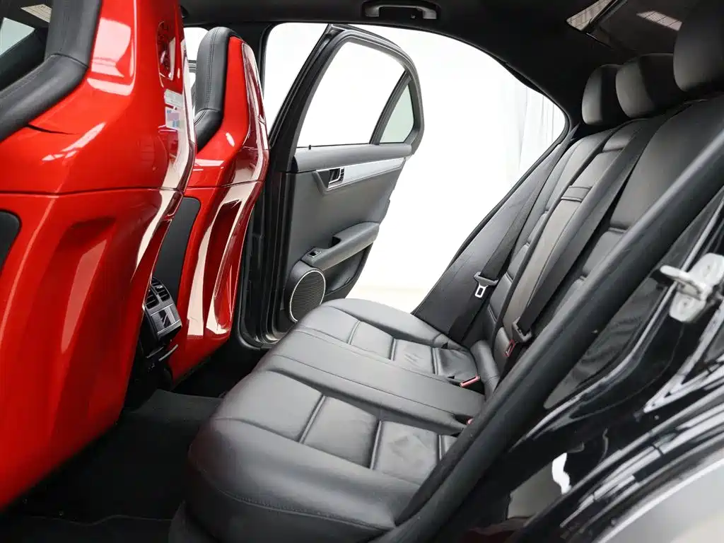 Mercedes-Benz C-Class A MG C AMG 2010 AMG C 63
