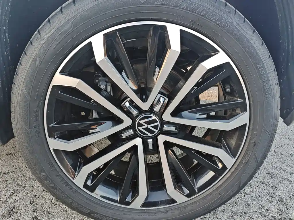 VOLKSWAGEN T ROC EXPLORING SONGS