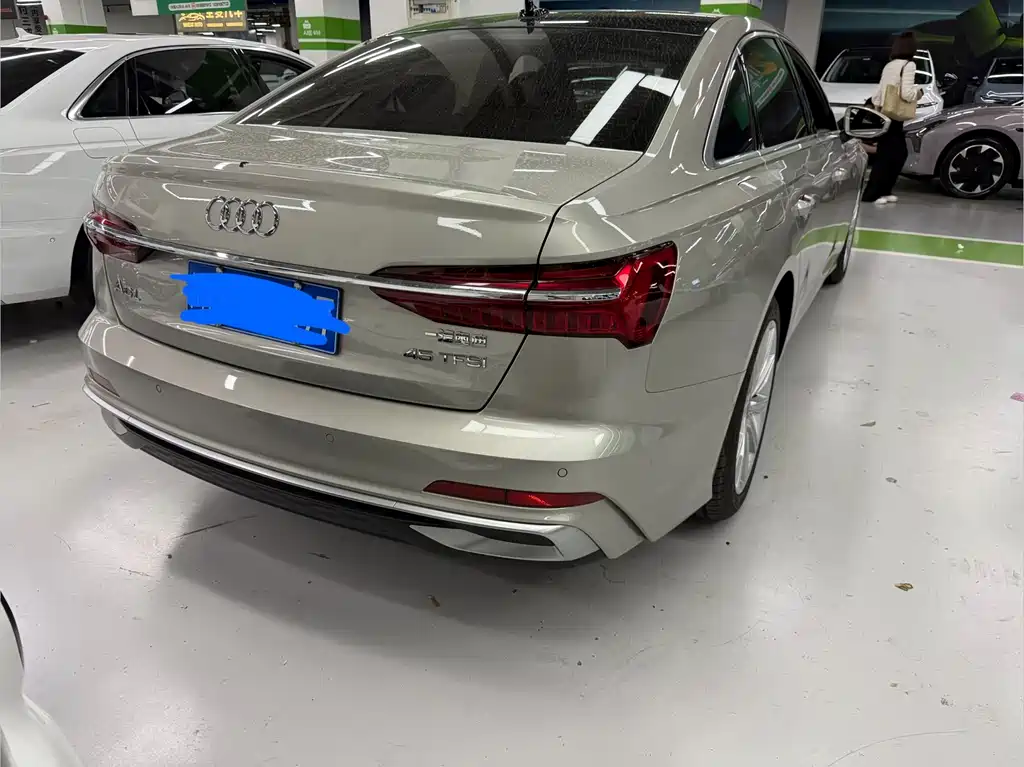 Audi A6L — миниатюра 6