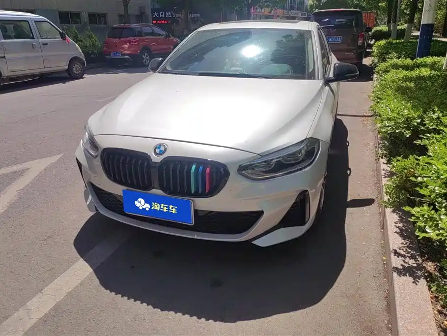 BMW 1 Series 2022