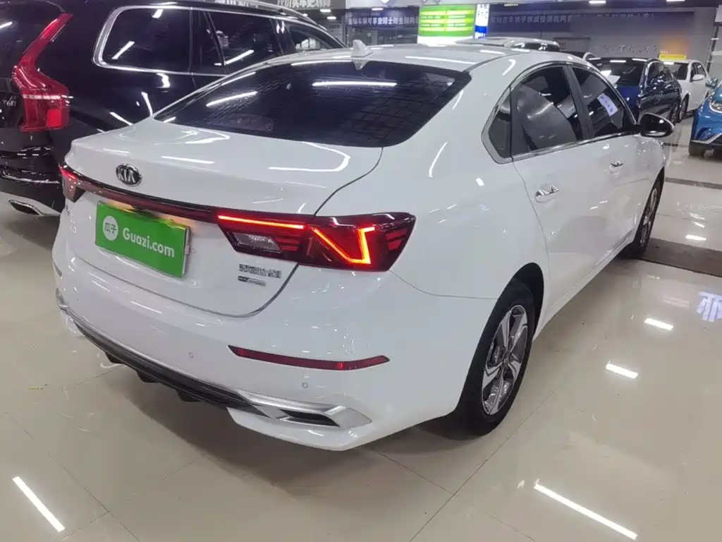 Kia K3 — миниатюра 7