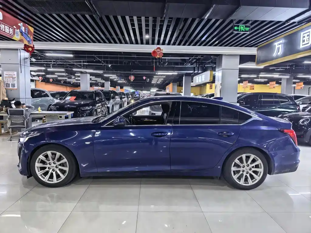 Cadillac CT5 — миниатюра 3