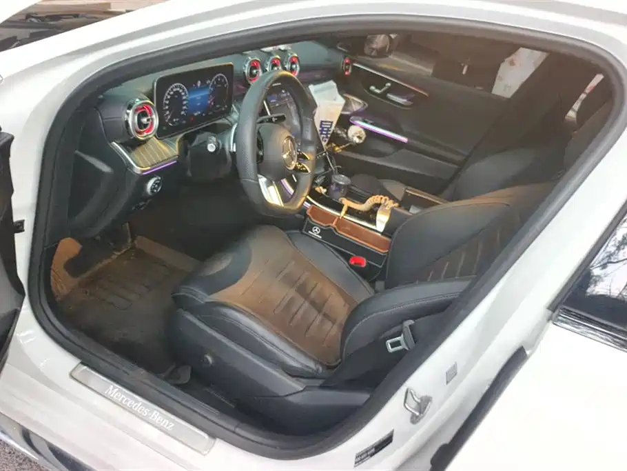 MERCEDES-BENZ C CLASS