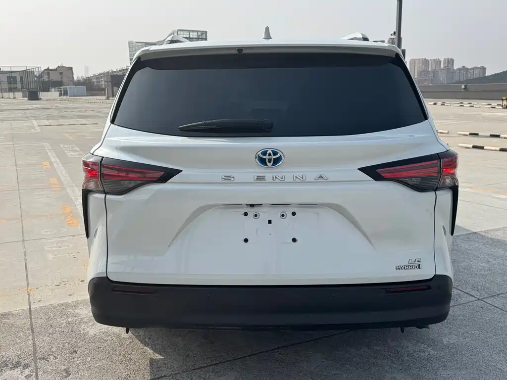 Toyota Sienna 2023 2.5L Comfort