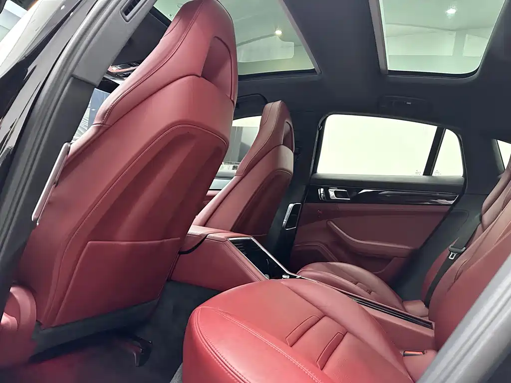 Porsche Panamera — миниатюра 12