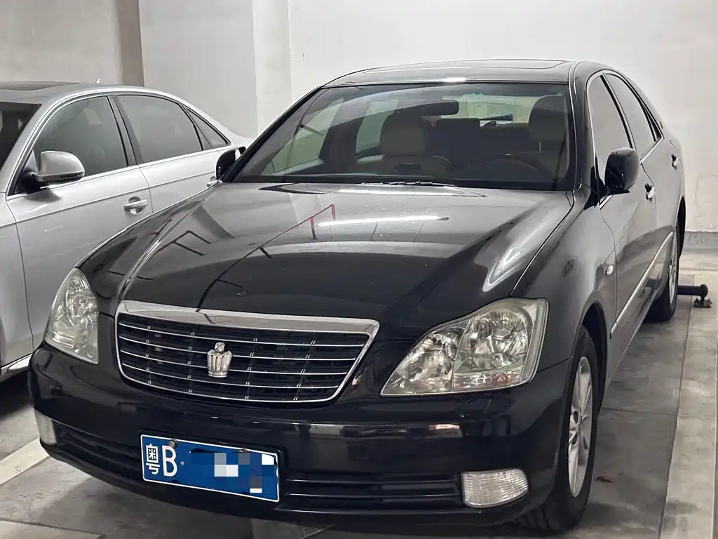 Toyota Crown 2008