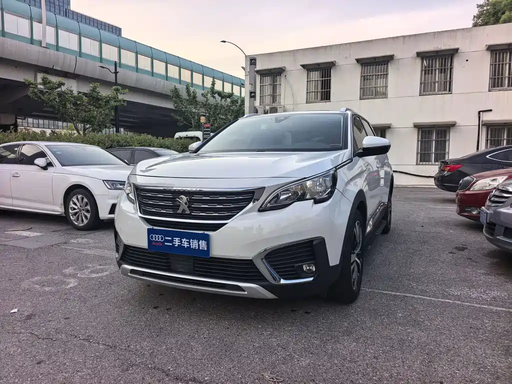Peugeot 5008 2019
